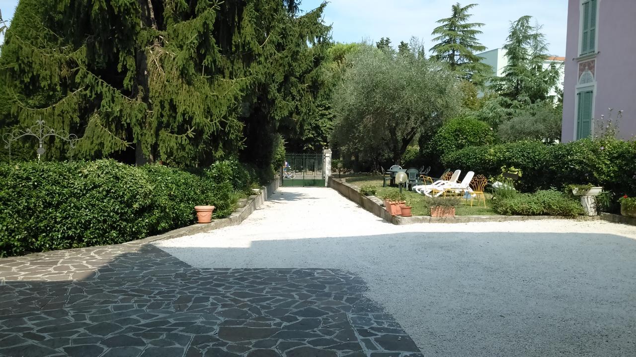 Appartamento Villa Margherita 데센자노델가르다 외부 사진