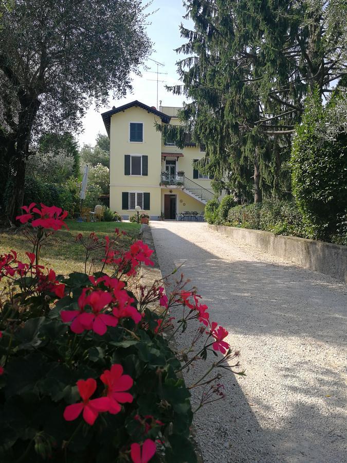 Appartamento Villa Margherita 데센자노델가르다 외부 사진